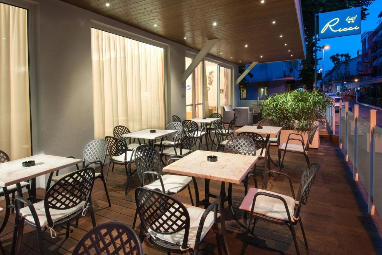 Hotel Ricci Rimini Luaran gambar
